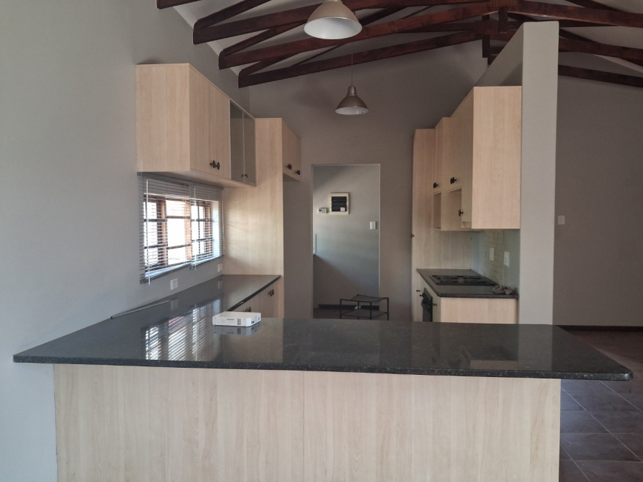 To Let 3 Bedroom Property for Rent in Hillside Free State